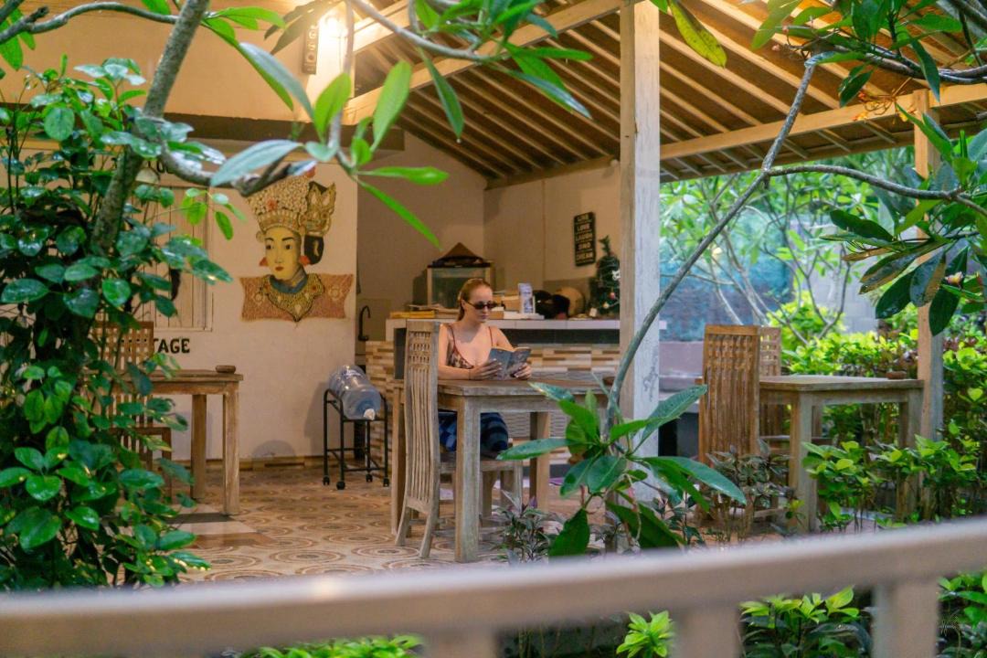 Photo of Others in Mushroom Bay