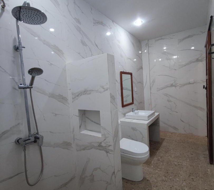 Photo of Bathroom in Sawangan