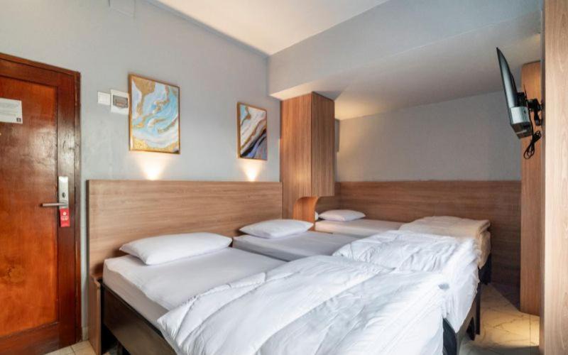 Photo of Bedroom in Sunset Road