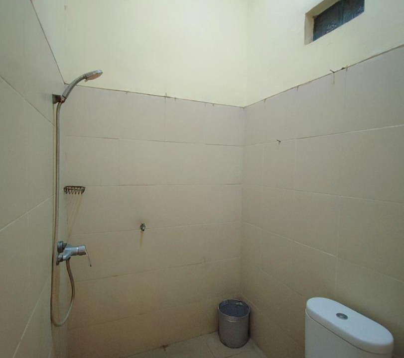 Photo of Bathroom in Sunset Road
