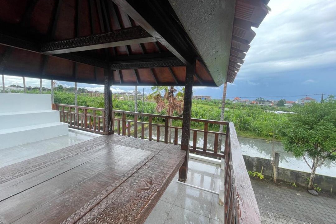 Photo of Patio Balcony in Tumbak Bayuh