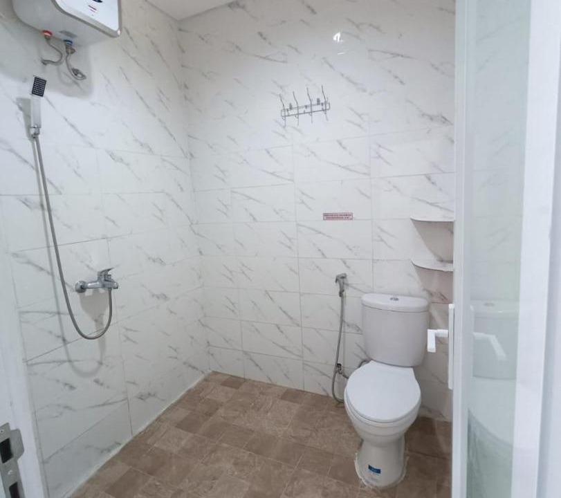 Photo of Bathroom in Mumbul