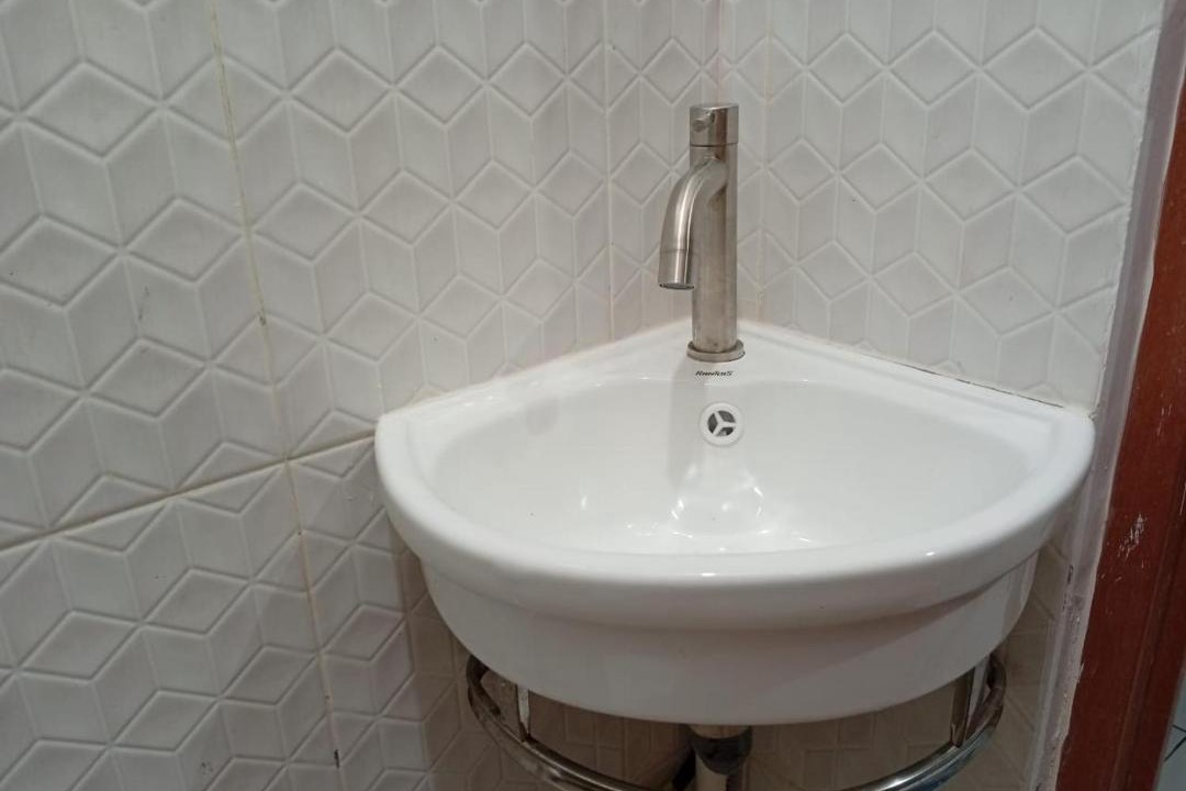 Photo of Bathroom in Jelambar