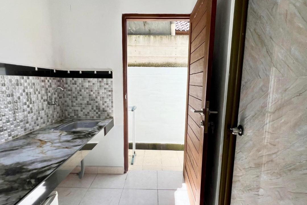 Photo of Bathroom in Mumbul