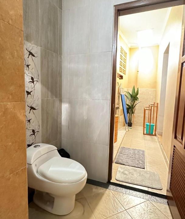 Photo of Bathroom in Siligita