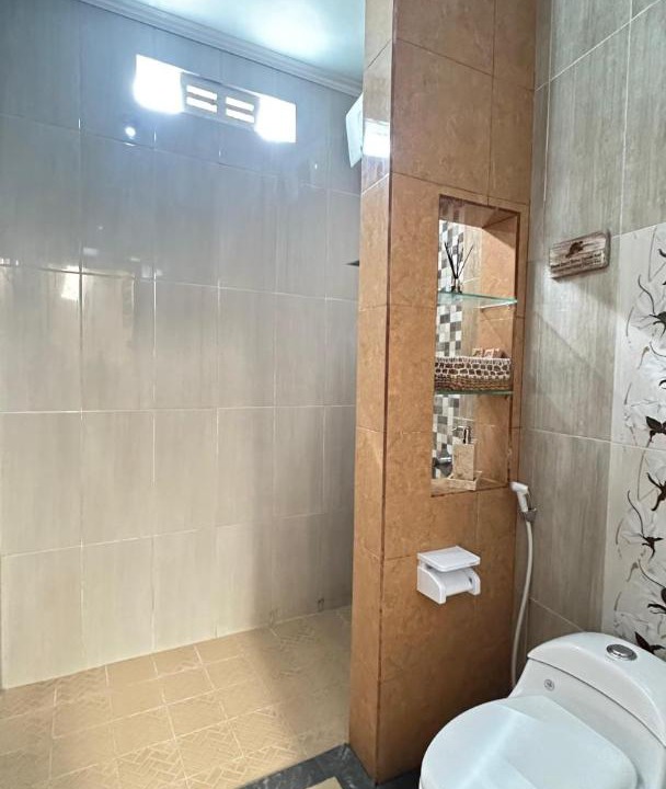 Photo of Bathroom in Siligita