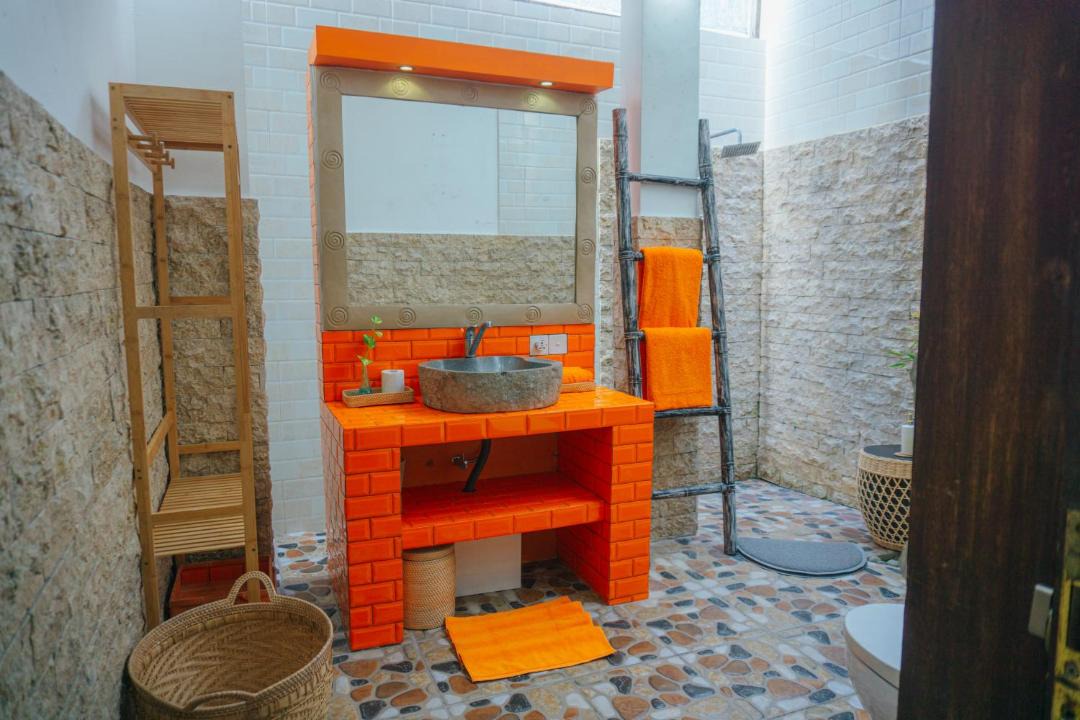 Photo of Bathroom in Sunset Road