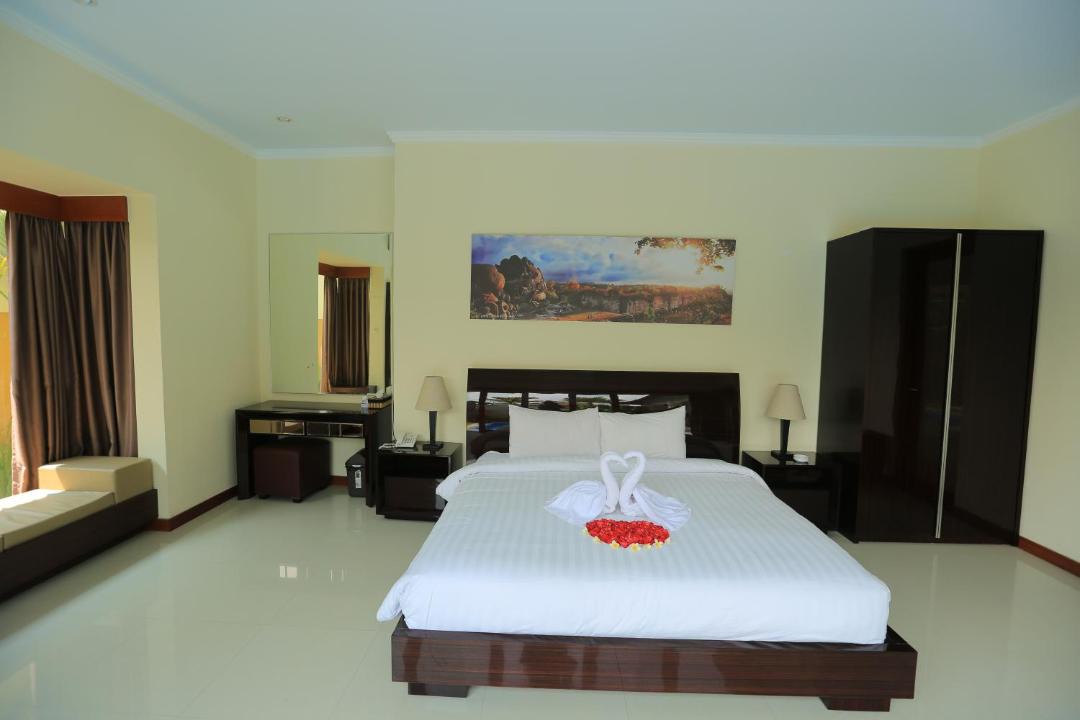 Photo of Bedroom in Sunset Road