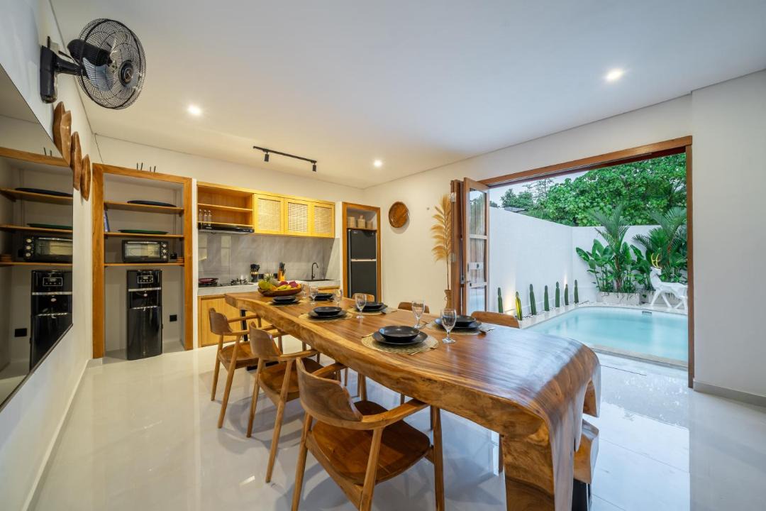 Photo of Kitchen in Banjar Semer