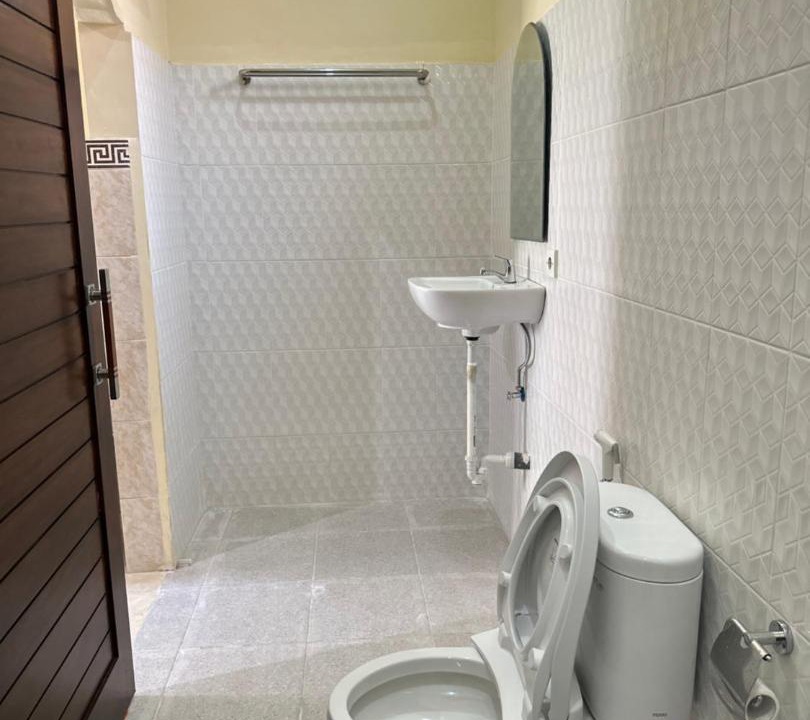 Photo of Bathroom in Laksmana