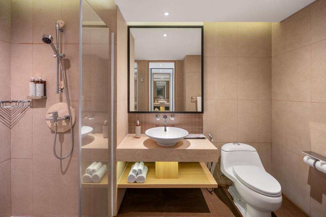 Photo of Bathroom in Sunset Road