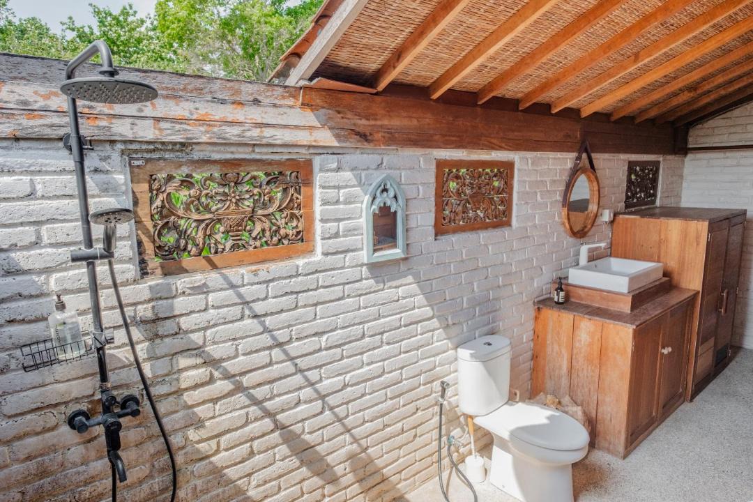 Photo of Bathroom in Tumbak Bayuh