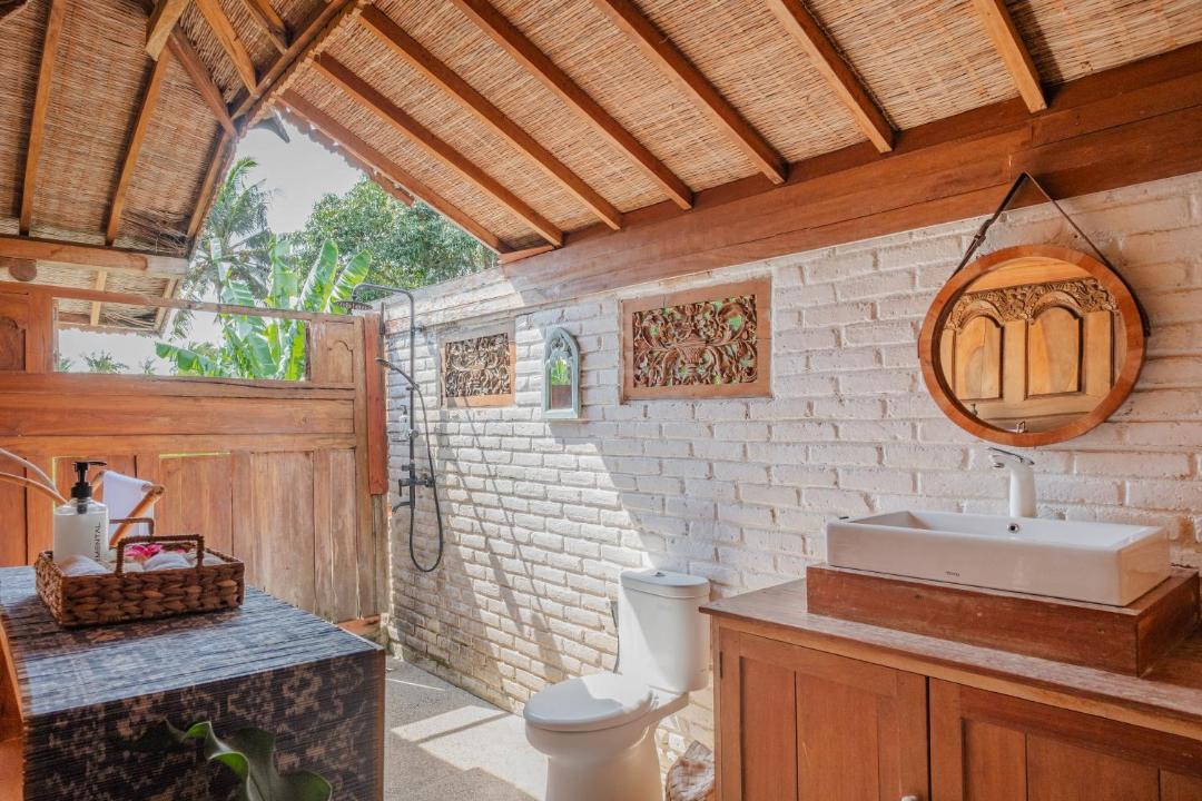Photo of Bathroom in Tumbak Bayuh