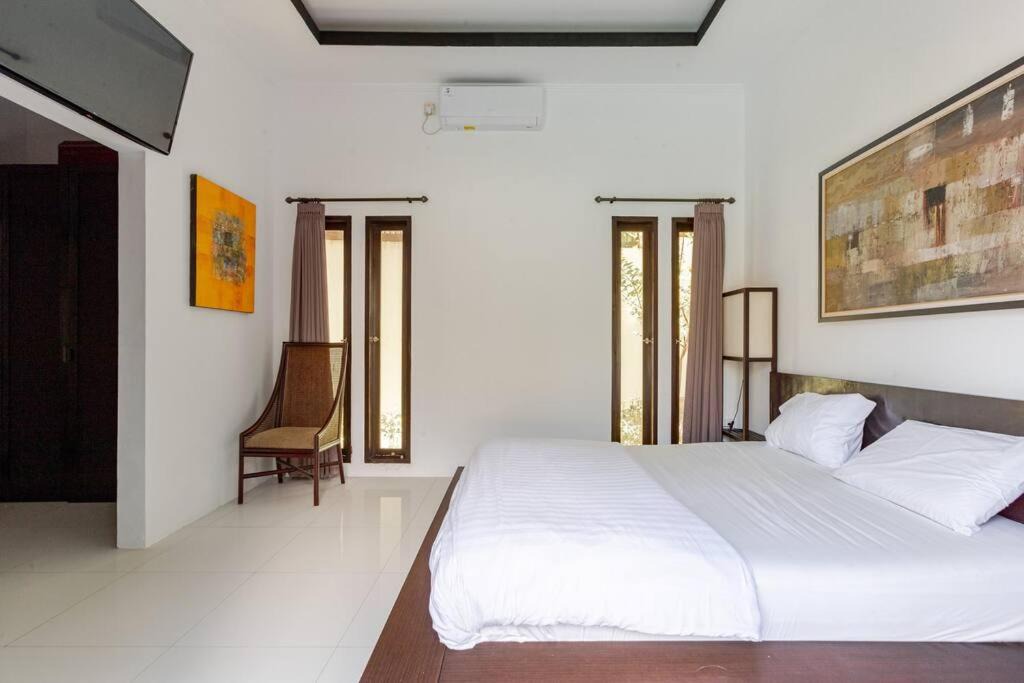Photo of Bedroom in Mumbul
