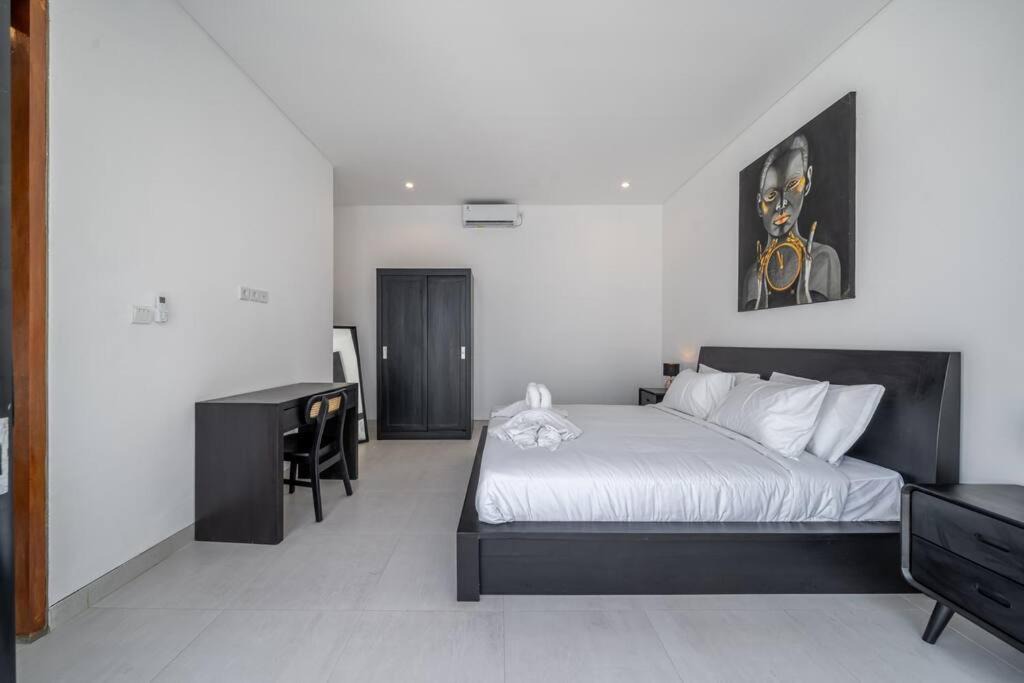Photo of Bedroom in Pererenan