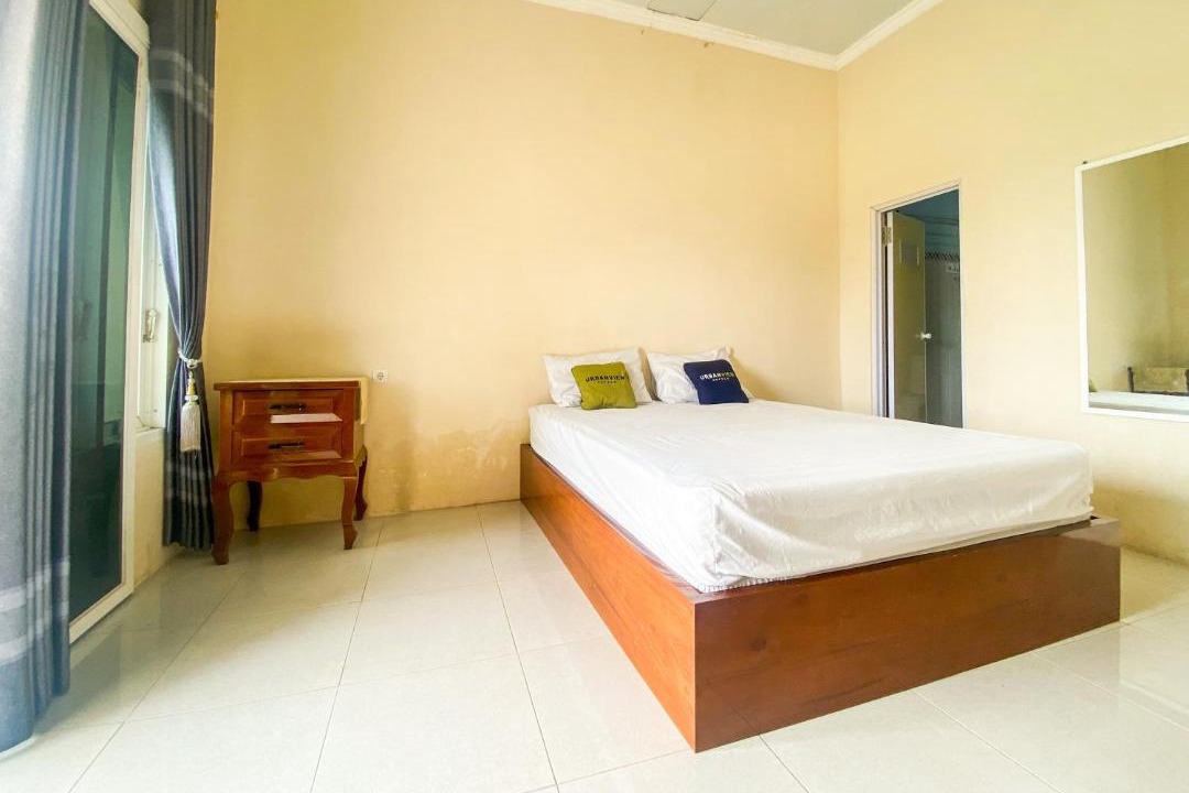 Photo of Bedroom in Kalipuro