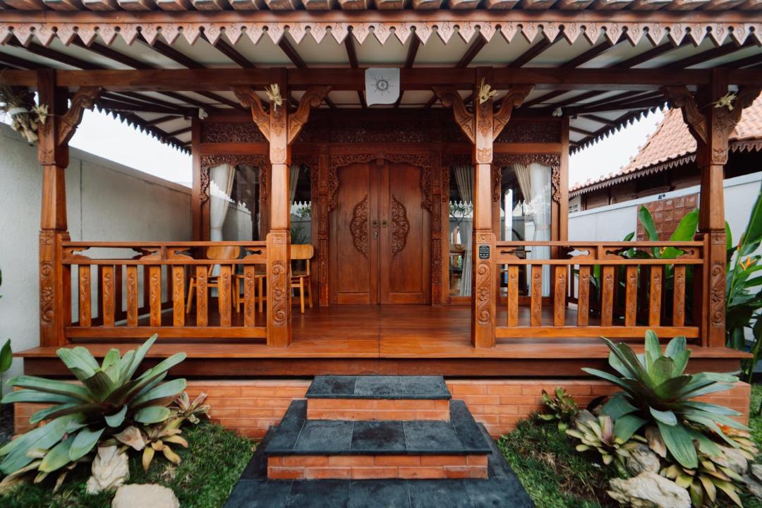 Photo of Patio Balcony in Tumbak Bayuh