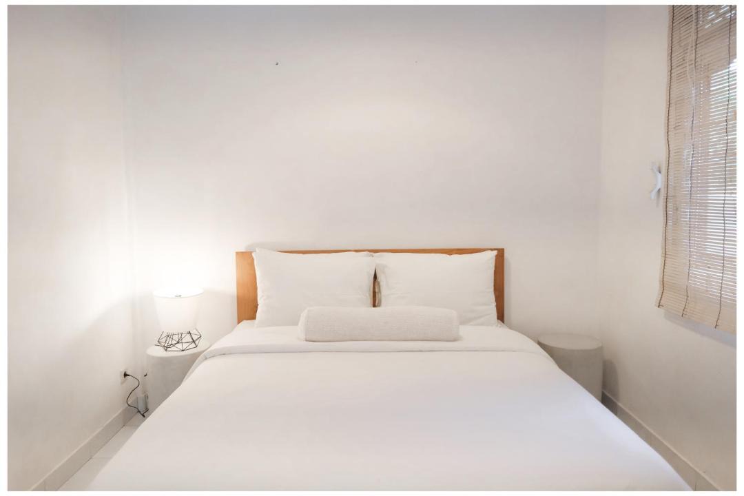 Photo of Bedroom in Sunset Road