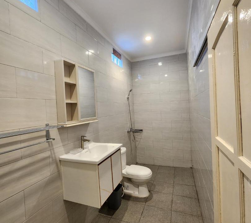 Photo of Bathroom in Dewi Sri