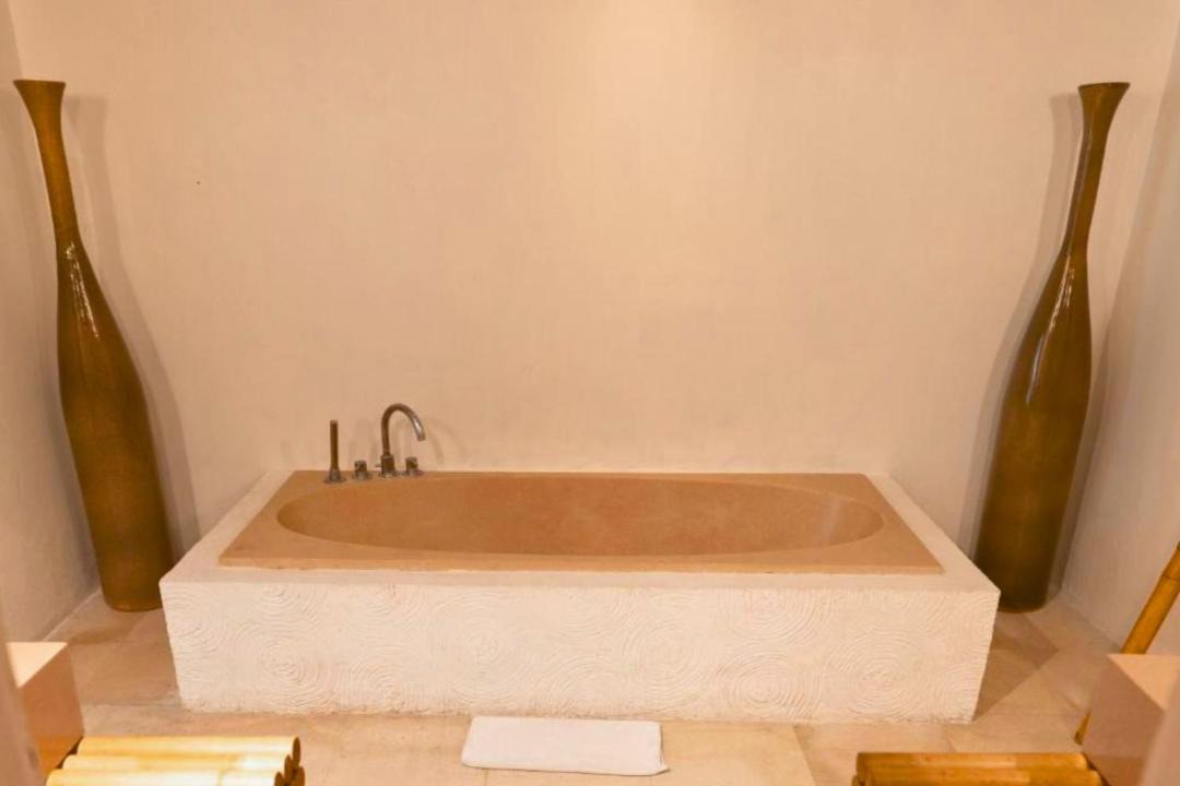 Photo of Bathroom in Munggu