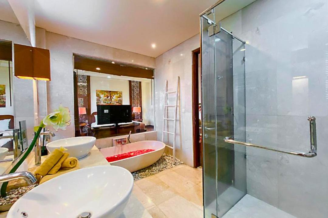 Photo of Bathroom in Bukit