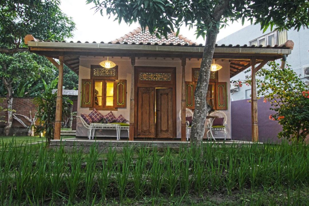 Photo of Buildings in Padonan