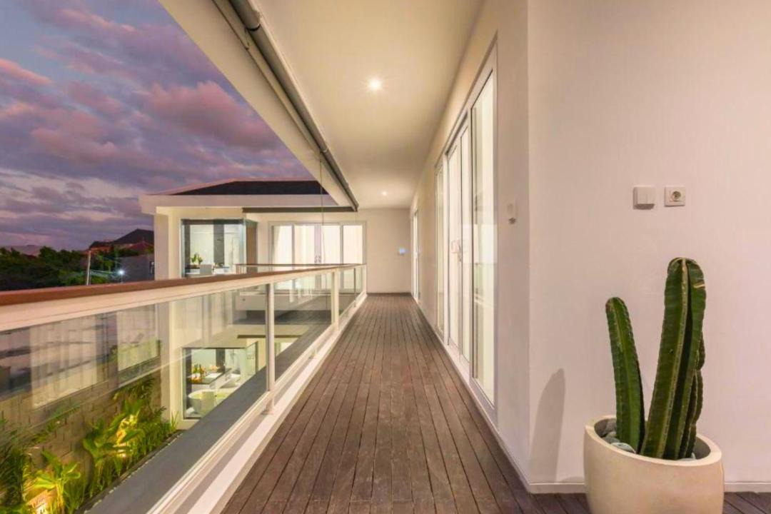 Photo of Patio Balcony in Dewi Sri