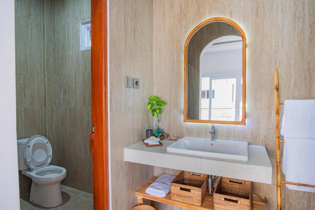 Photo of Bathroom in Mumbul
