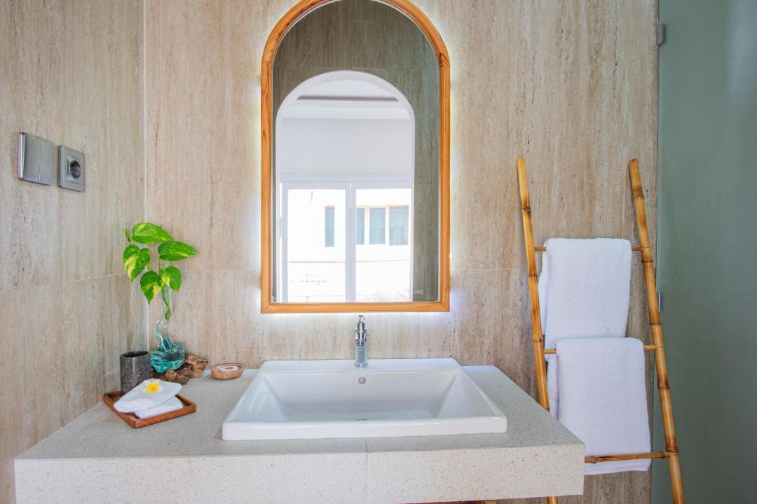 Photo of Bathroom in Mumbul