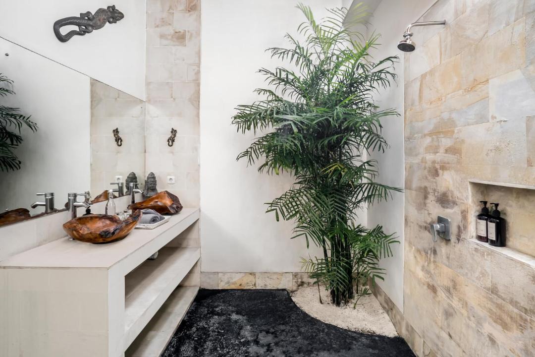Photo of Bathroom in Nakula