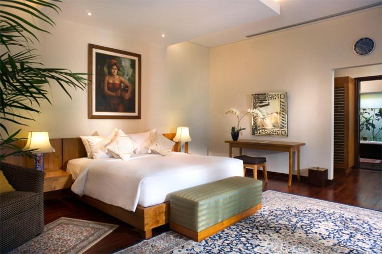 Photo of Bedroom in Kartika Plaza