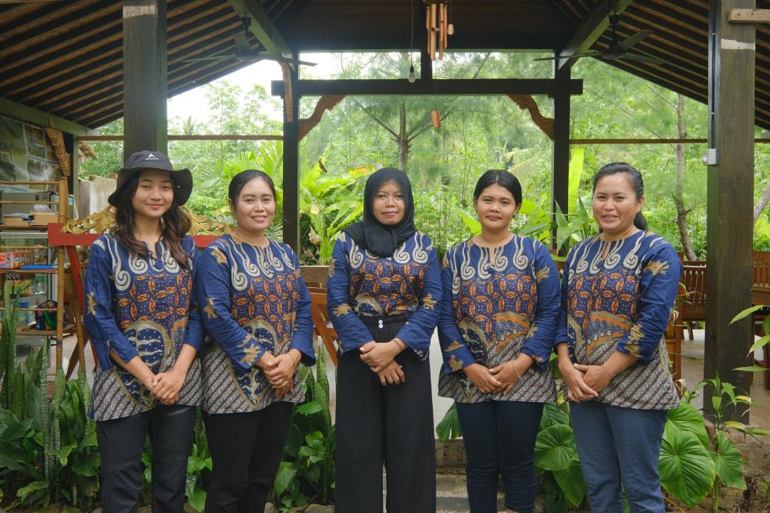 Photo of Others in Sarongan