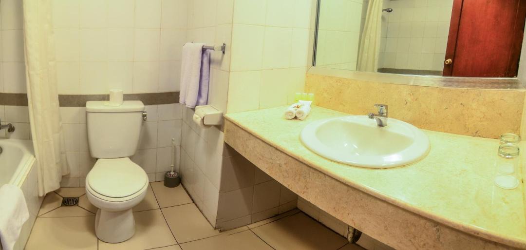 Photo of Bathroom in Kartika Plaza