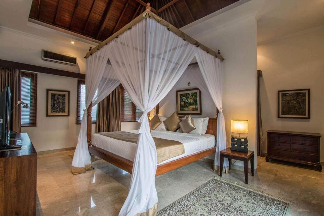 Photo of Bedroom in Drupadi