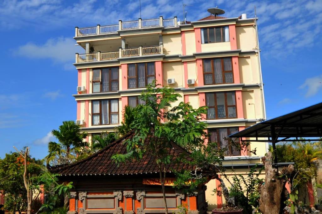 Photo of Buildings in Sawangan