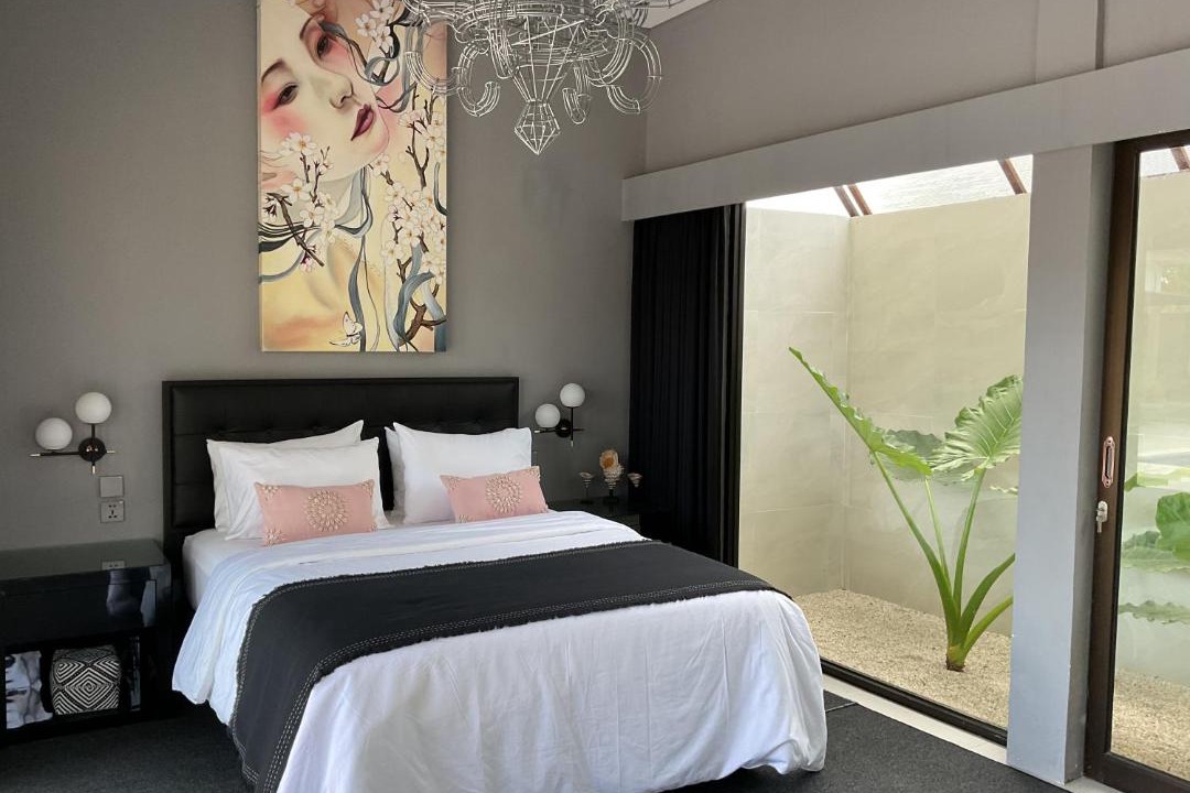 Photo of Bedroom in Sunset Road