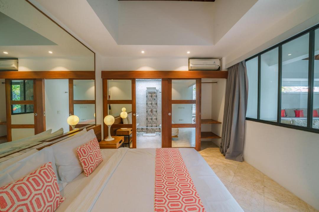 Photo of Bedroom in Petitenget