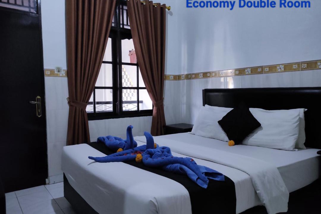 Photo of Bedroom in Kartika Plaza