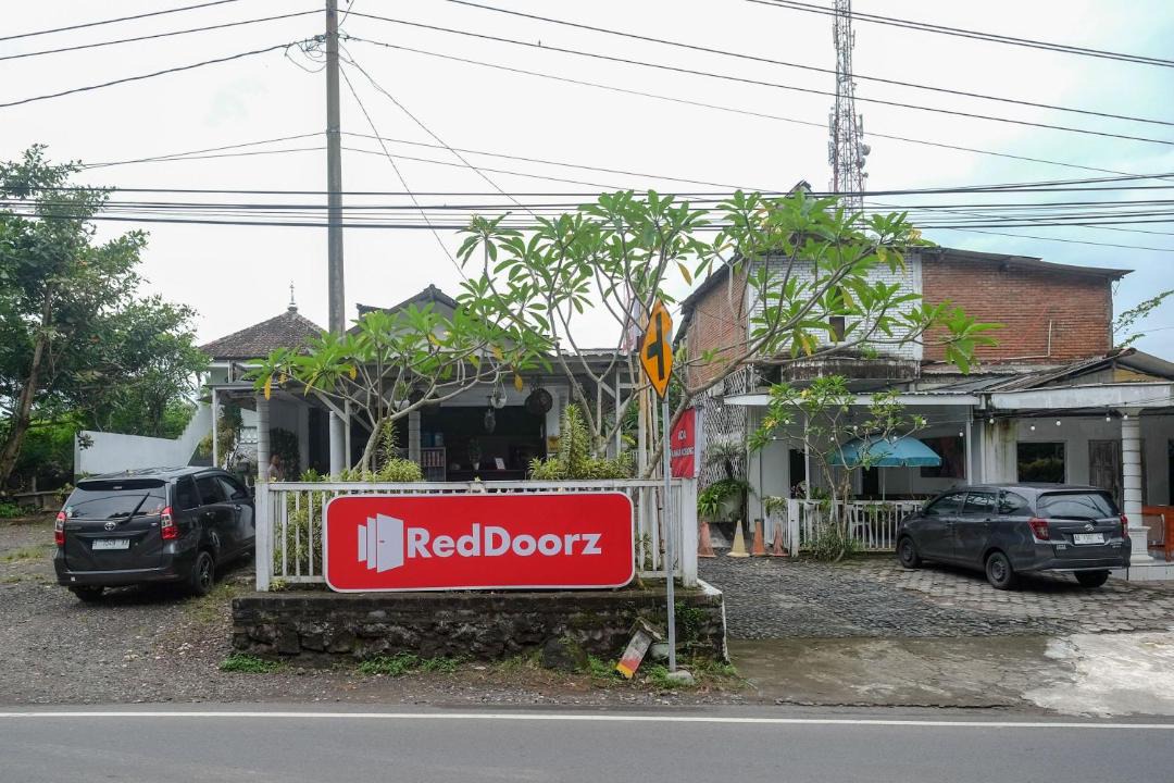 Photo of Others in Kretek