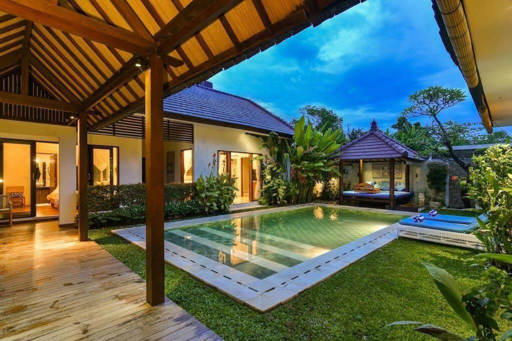 Photo of Outdoor in Dewi Sri