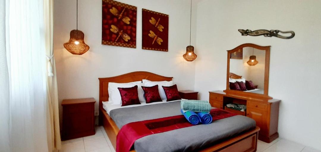 Photo of Bedroom in Kartika Plaza