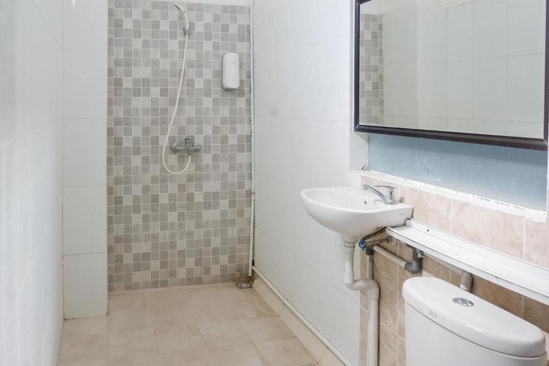 Photo of Bathroom in Padonan