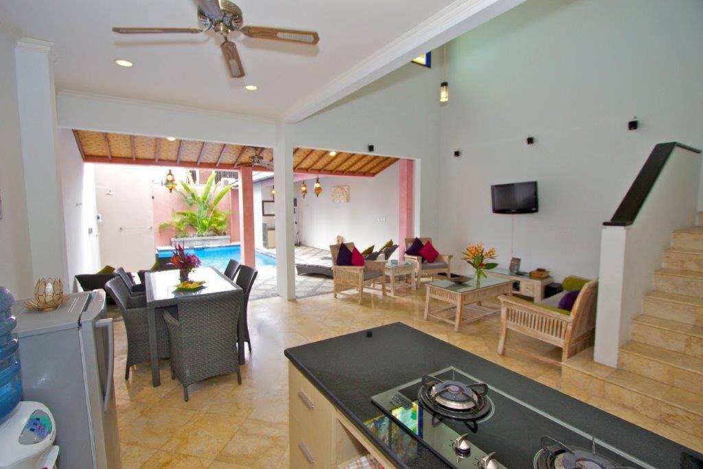 Photo of Livingroom in Kartika Plaza