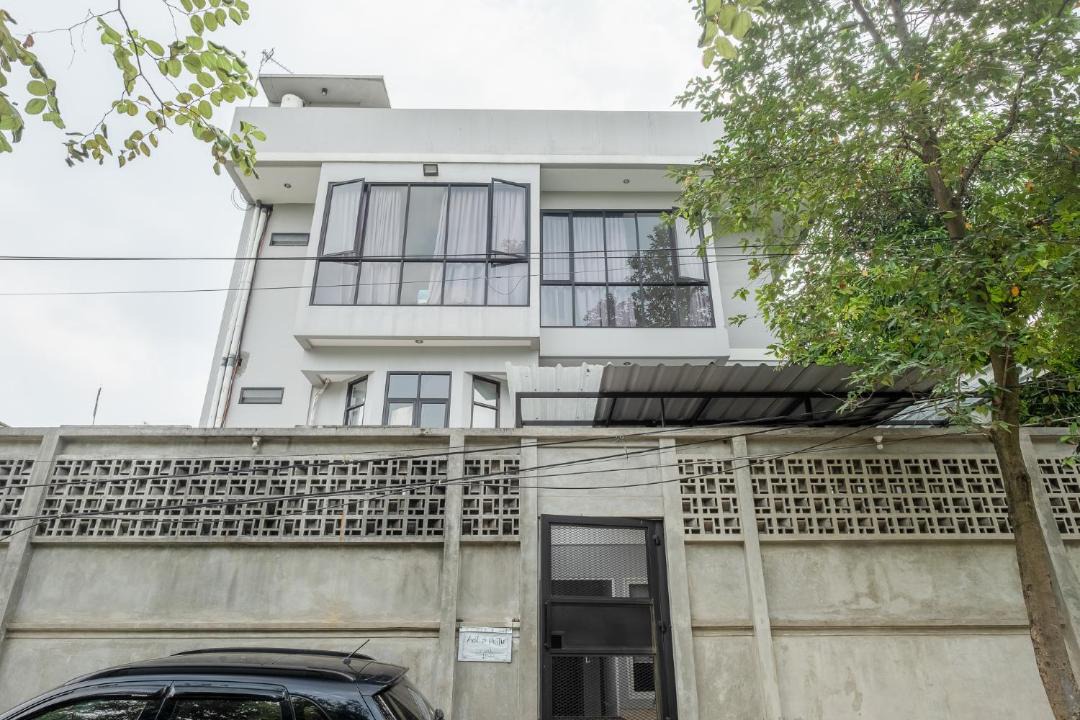 Photo of Buildings in Jatinegara