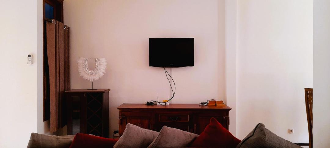 Photo of Livingroom in Kartika Plaza