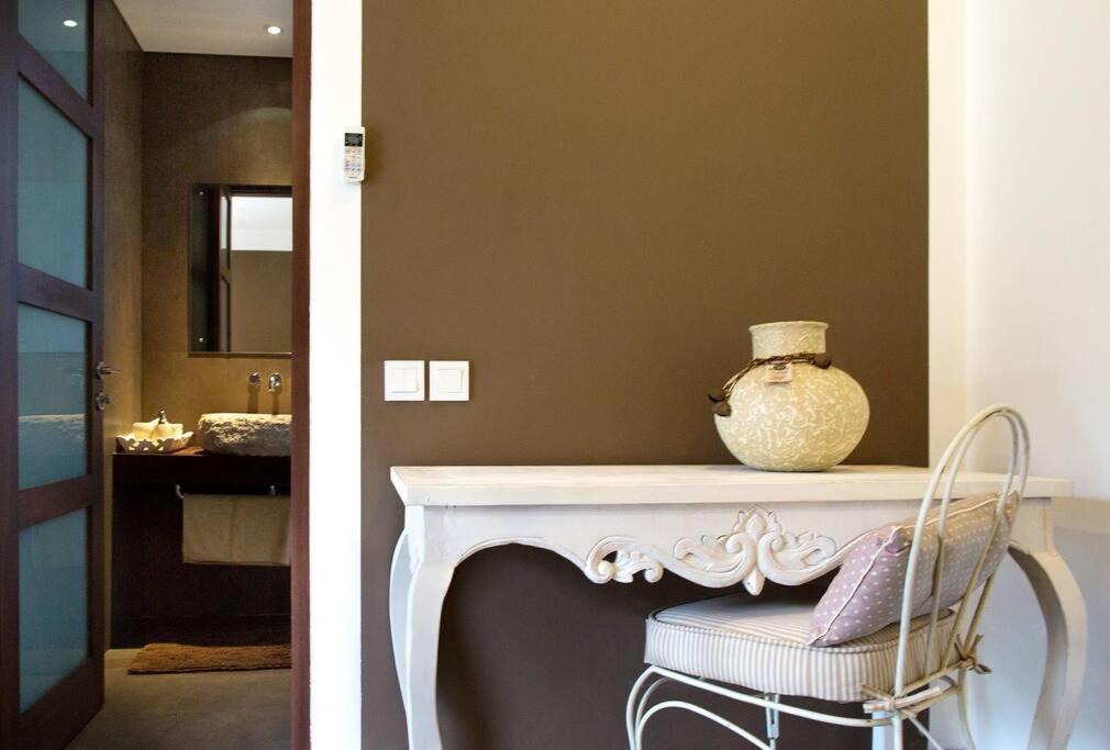 Photo of Bedroom in Drupadi