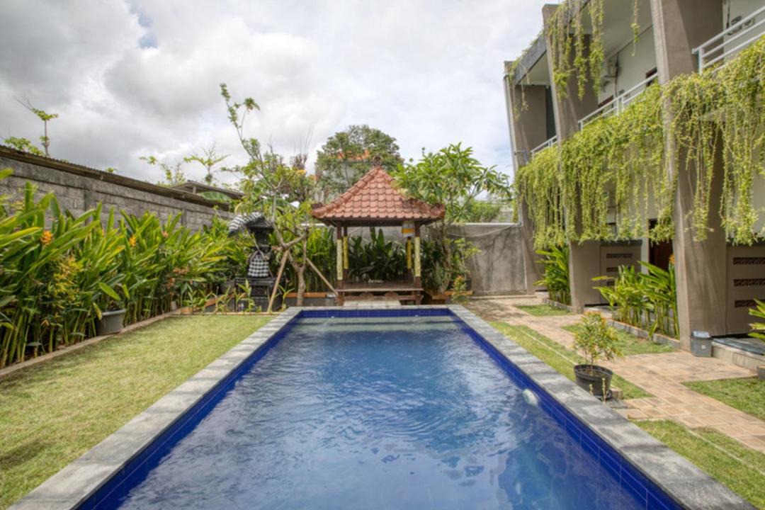 Photo of Outdoor in Mumbul