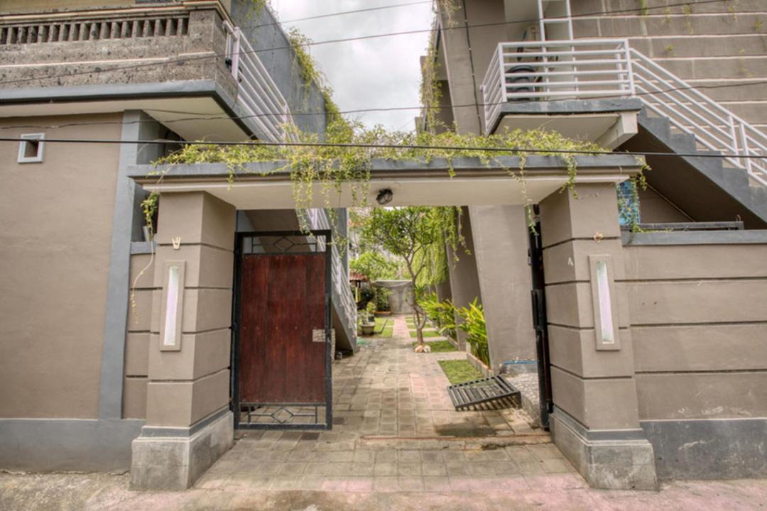 Photo of Buildings in Mumbul