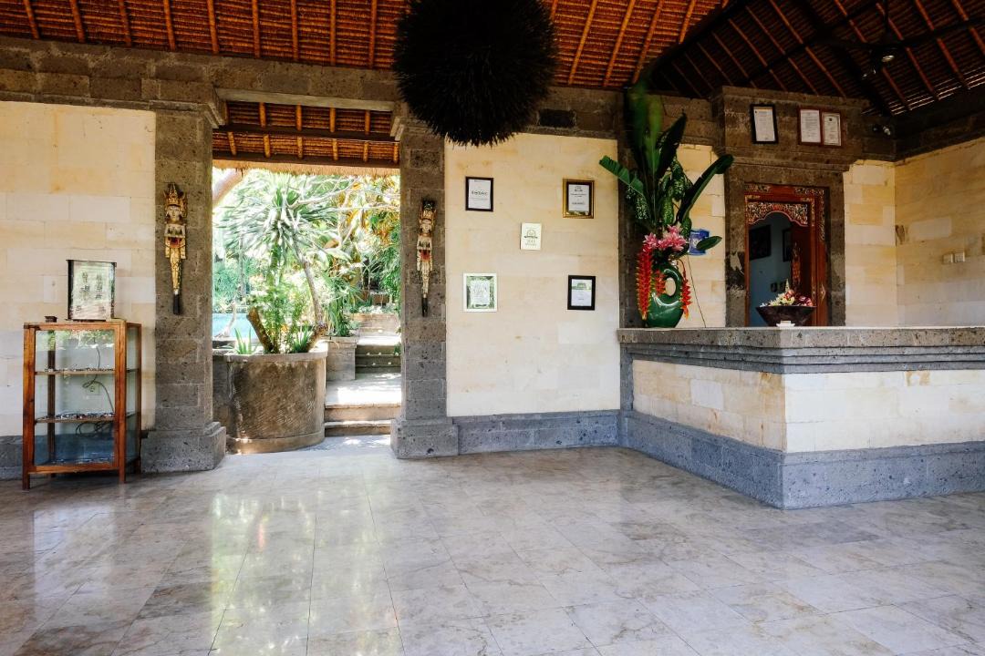Photo of Others in Mumbul