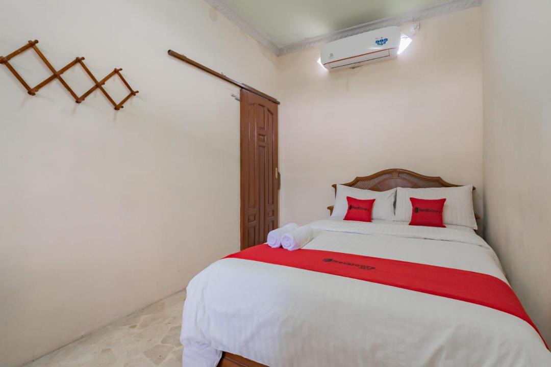 Photo of Bedroom in Sukaluyu